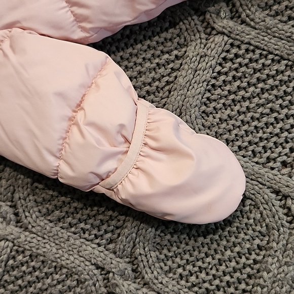 Old Navy Pink Hooded Kids Snowsuit Water-resistant, 6-12M - Picture 9 of 10